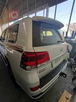 تويوتا لاندكروزر